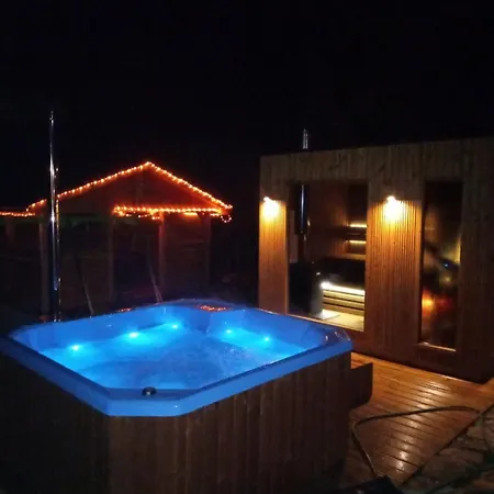 Noclegi Korbielow شقة